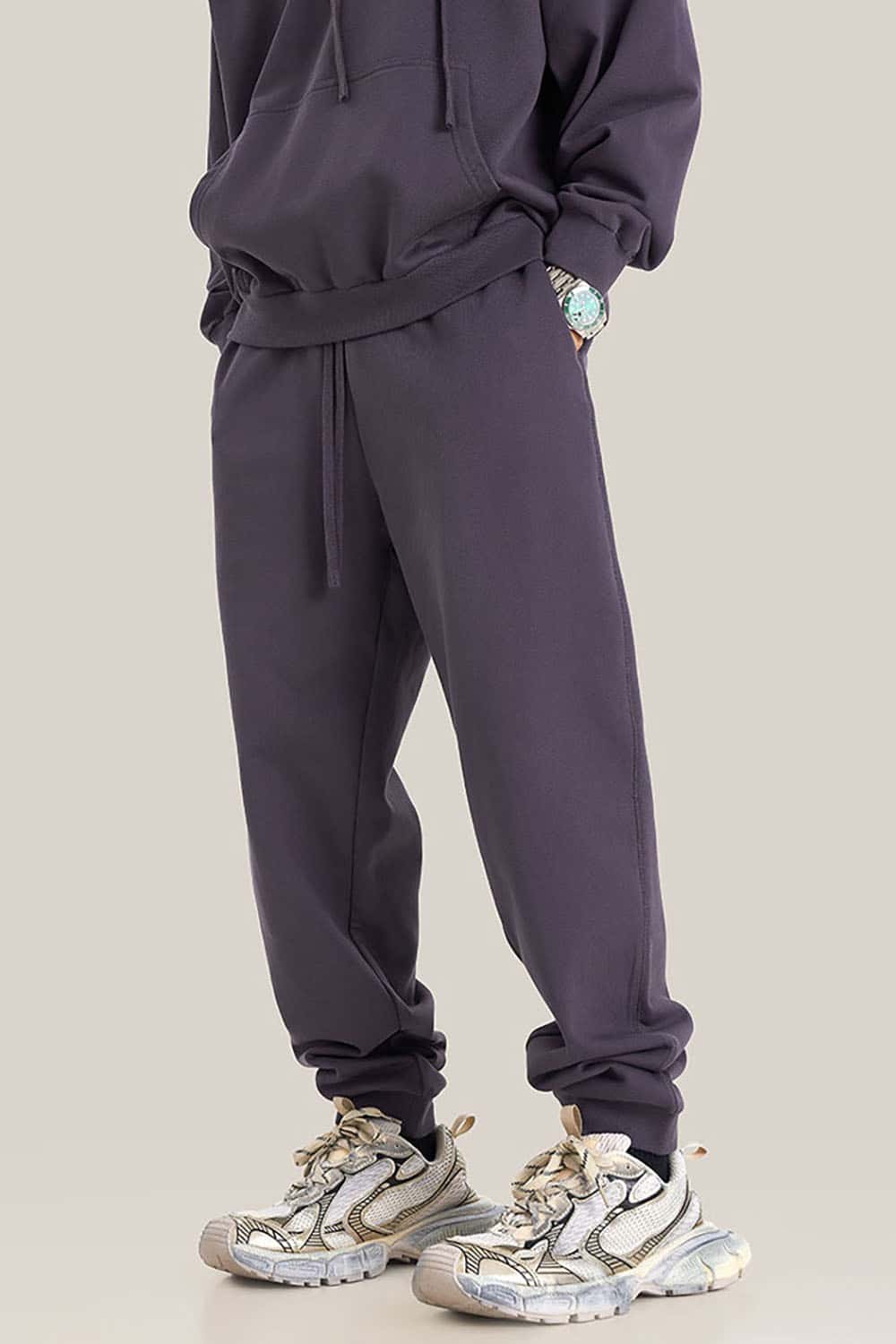 Loose Fit Elastic Cuff Casual Sport Joggers in Solid Color