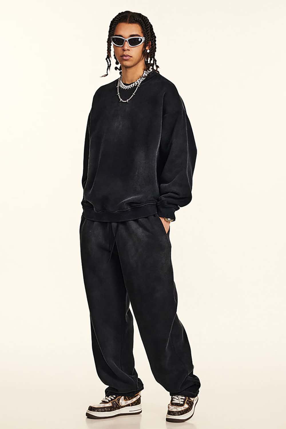 Vintage Hiphop Gradient Fleece Sweatshirt with Loose Crew Neck