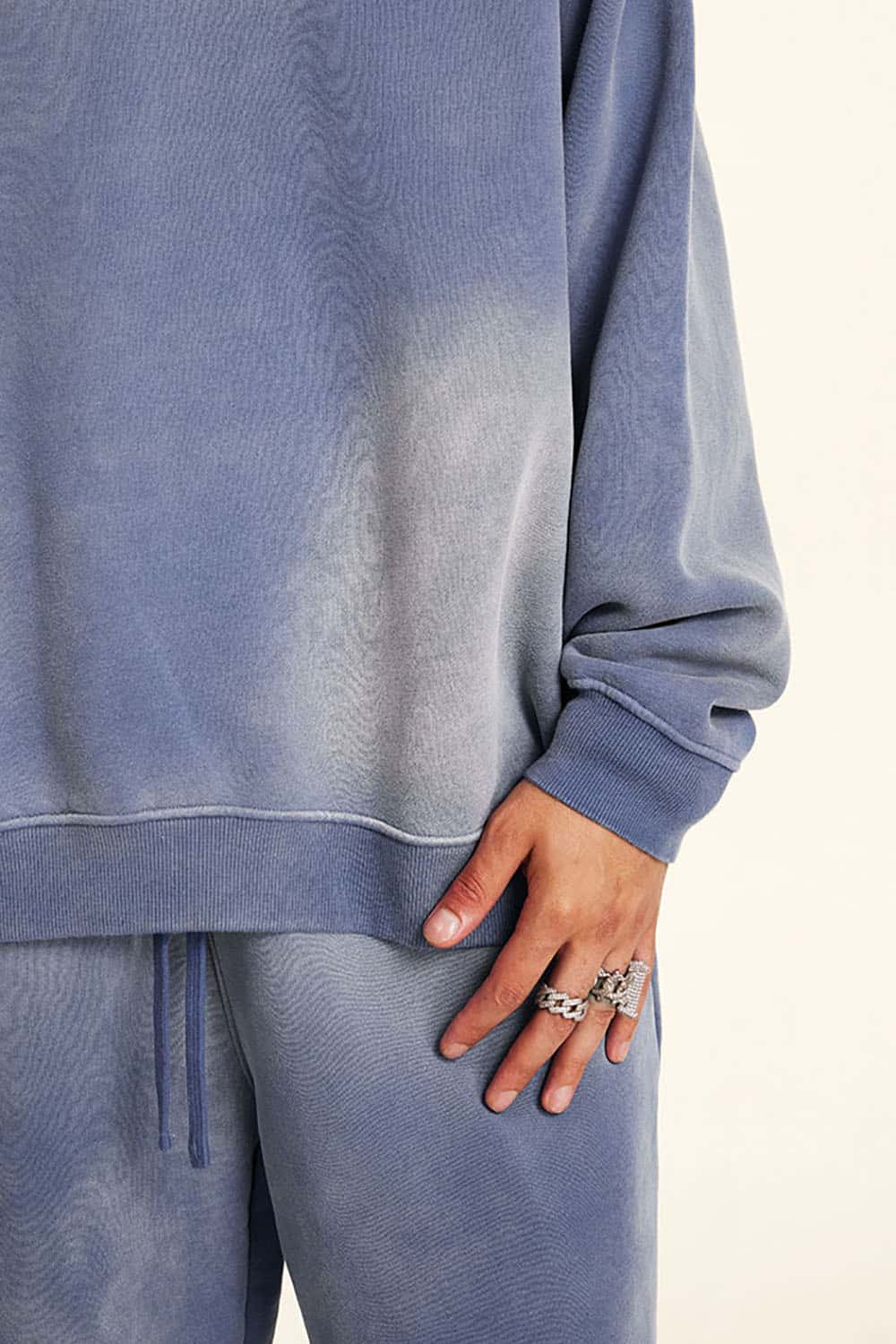 Vintage Hiphop Gradient Fleece Sweatshirt with Loose Crew Neck