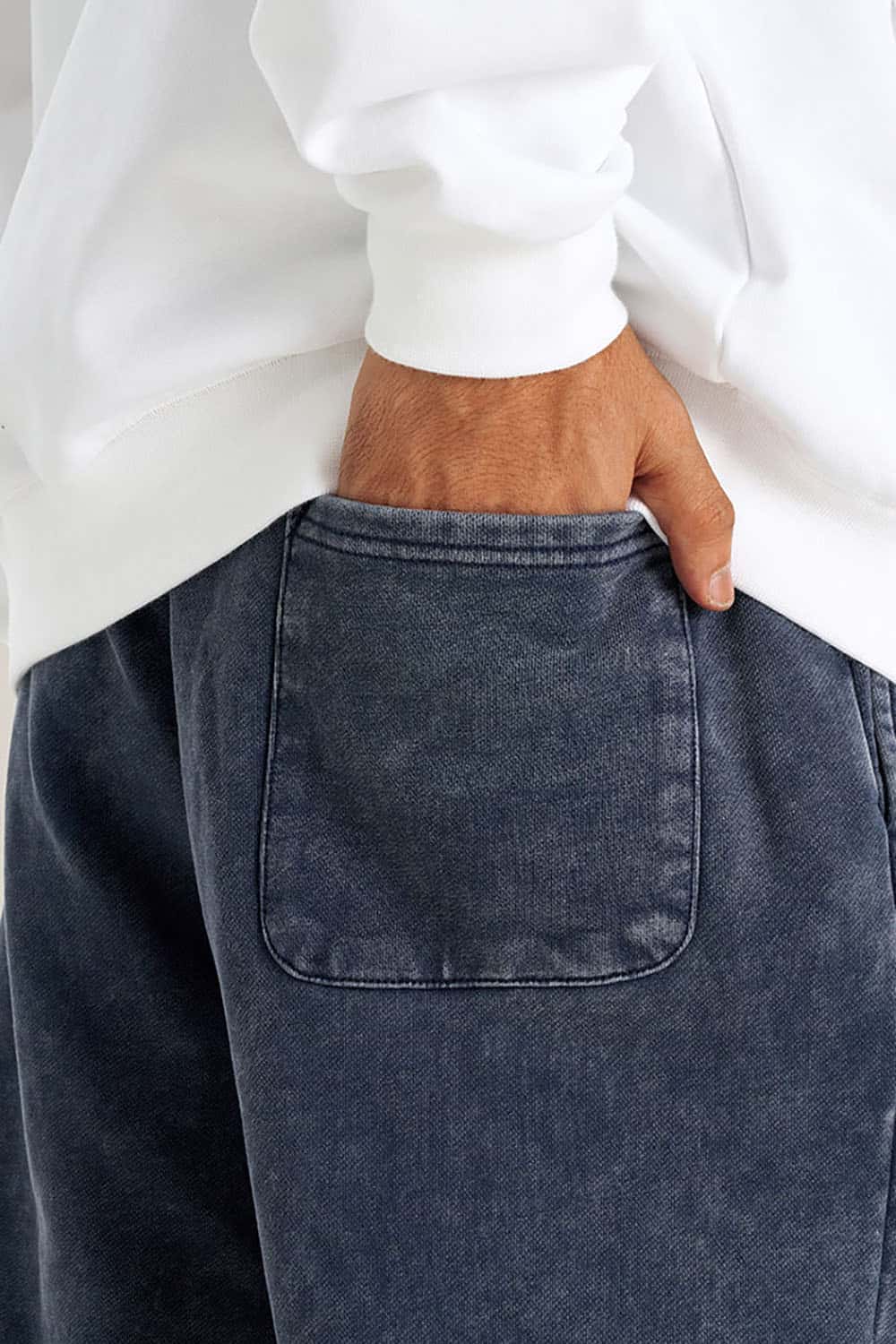 Streetwear Distressed Plus-Size Loose Joggers with Vintage Wash