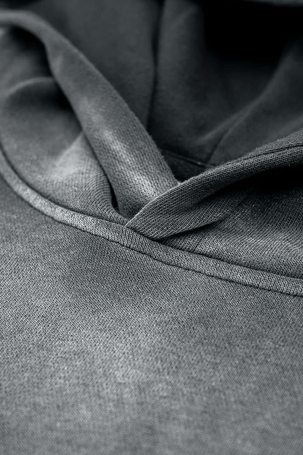 Heavy-Duty Washed Hoodie in High Street Oversize Style