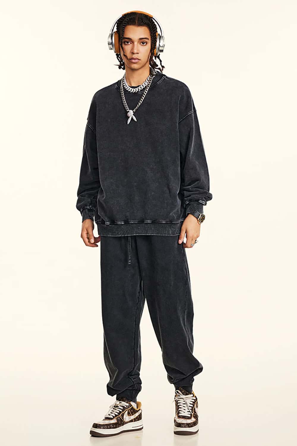 Distressed Wash Knit Solid Color Loose Long Sleeve Sweatshirt