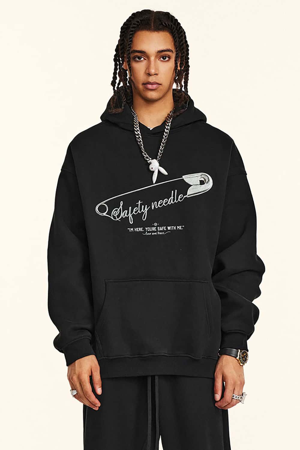 Retro Safety Pin Print Plush-Lined Hoodie with Oversized Fit