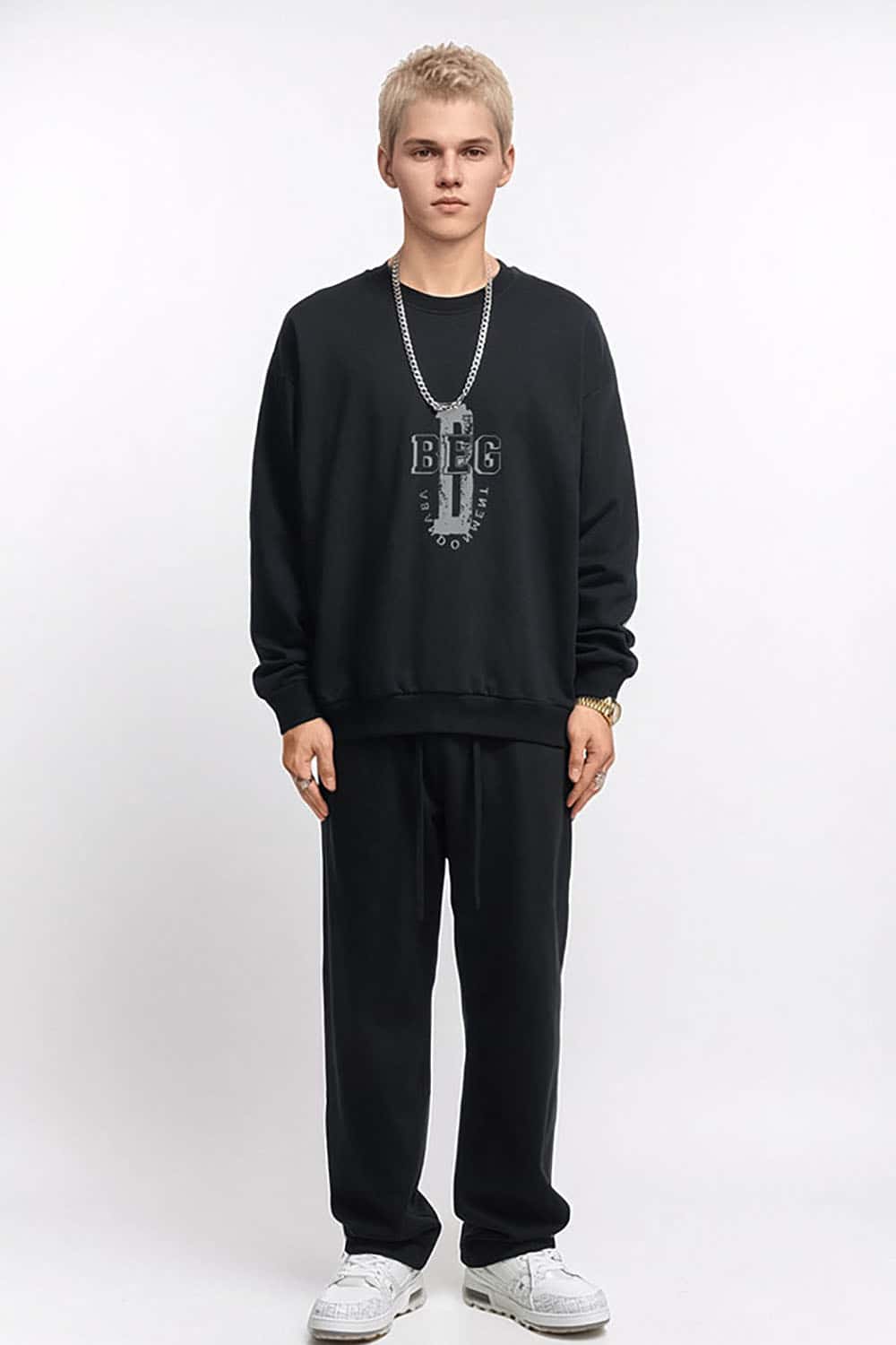 Letter Drop Shoulder Crewneck Sweatshirt in Loose Fit