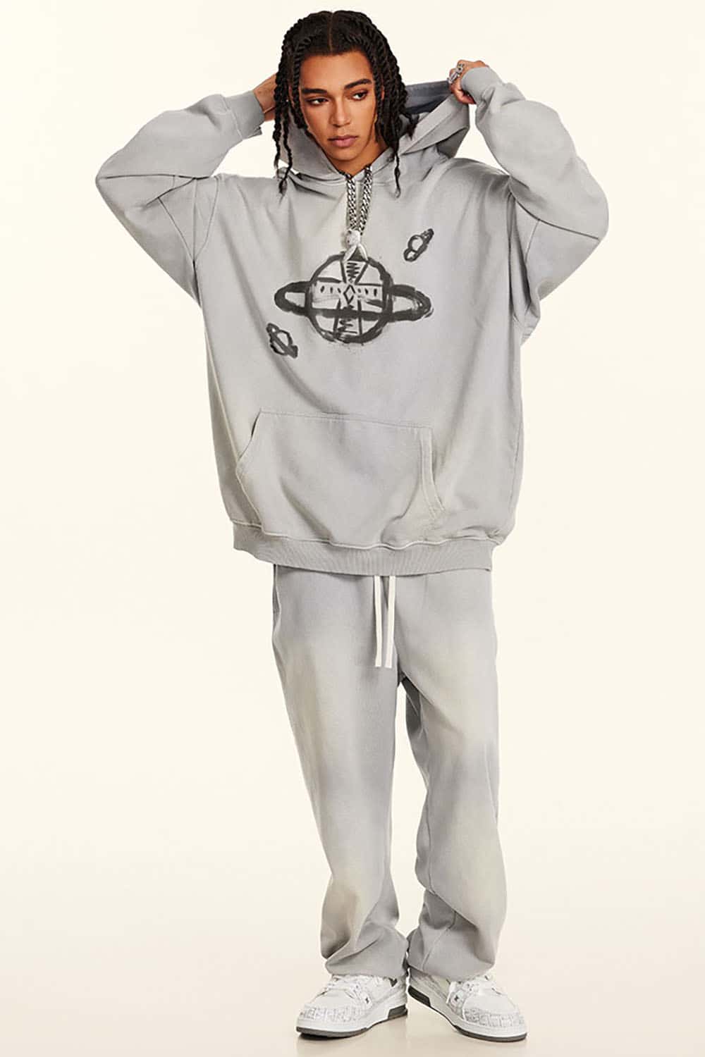 Distressed Saturn Graphic Hooded Sweatshirt