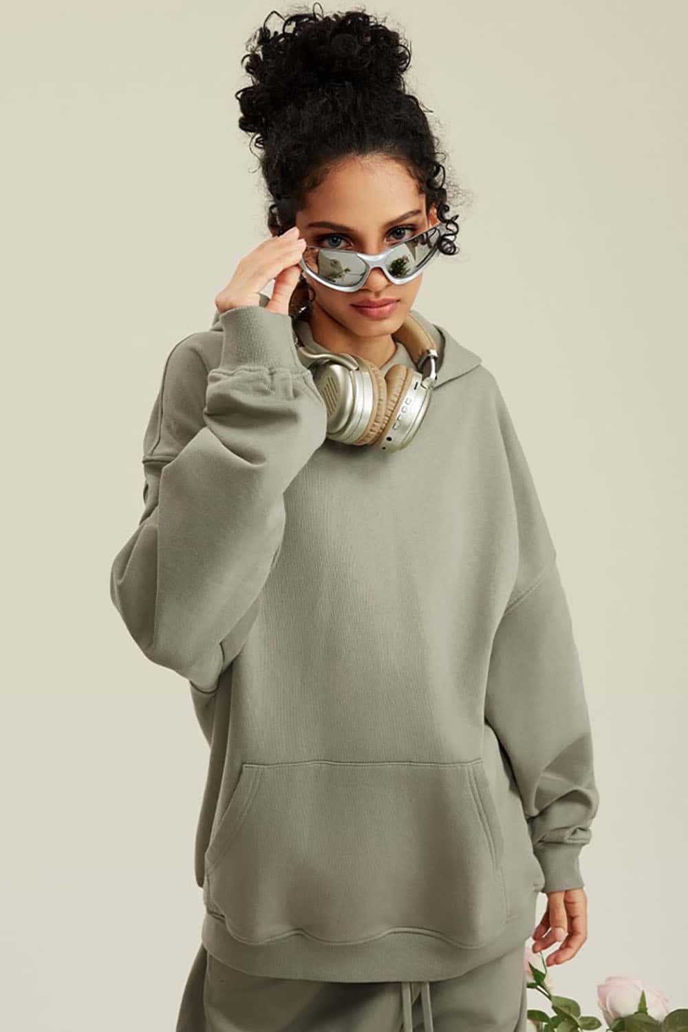 Heavyweight Solid Color Fleece-Lined Hoodie