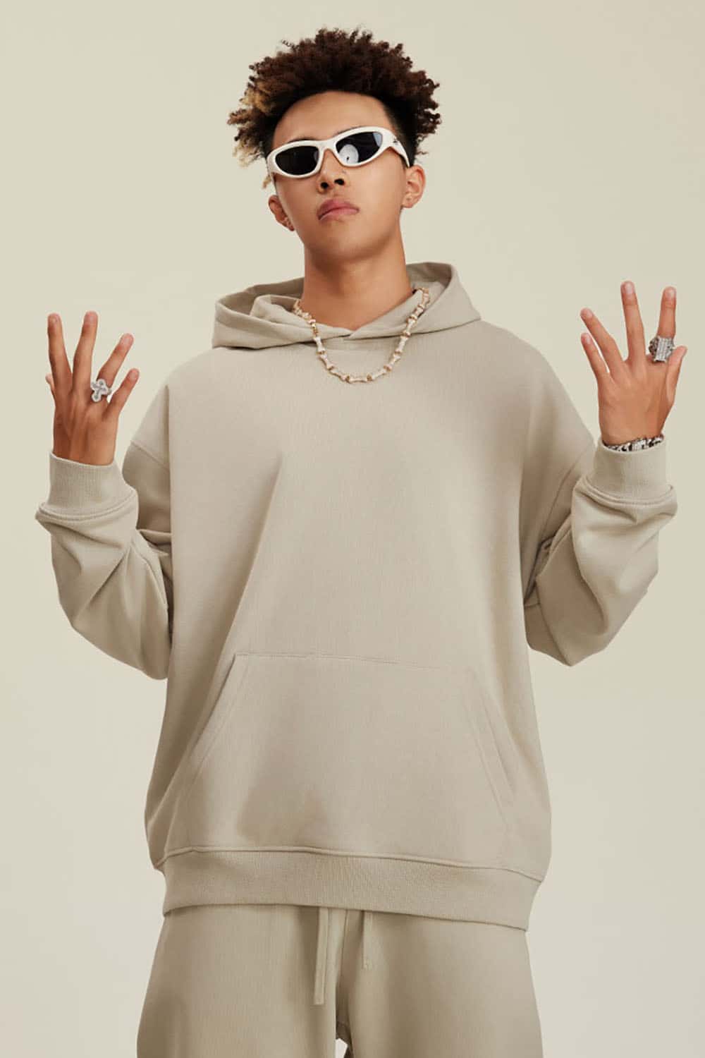 Heavyweight Solid Color Fleece-Lined Hoodie