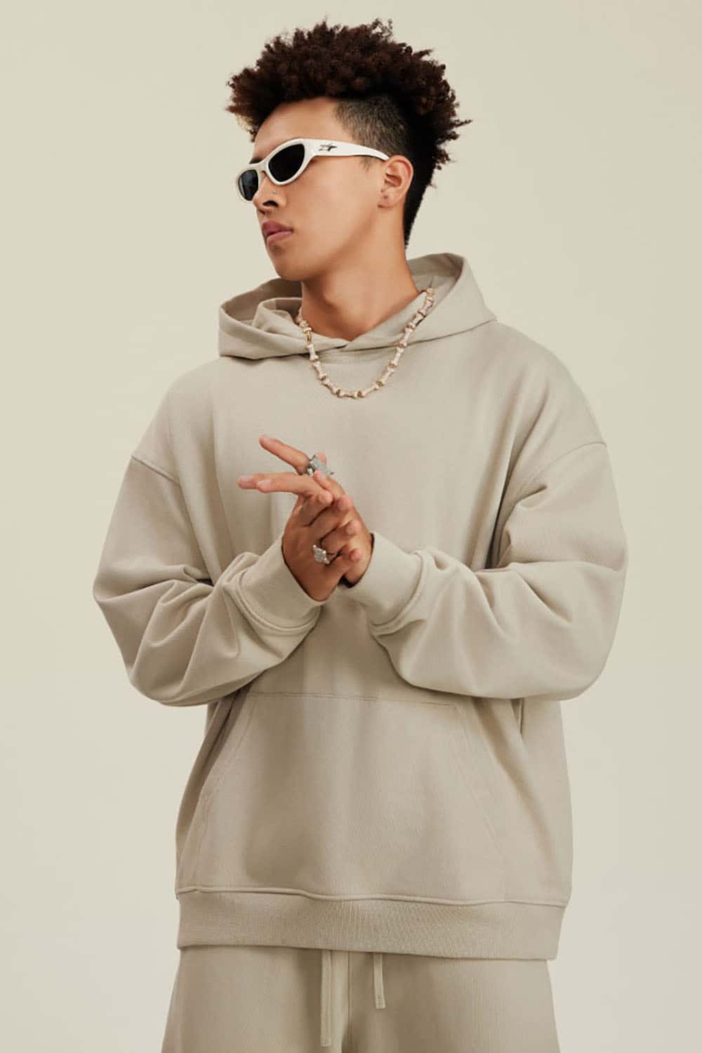 Heavyweight Solid Color Fleece-Lined Hoodie