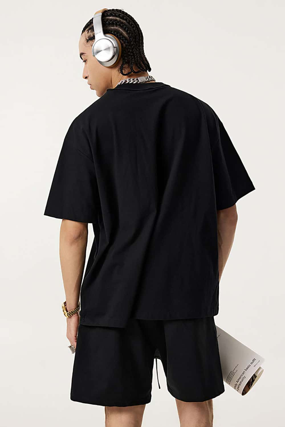 Quick-Dry Sports Tee with Sun Protection and Small Collar in Solid Color