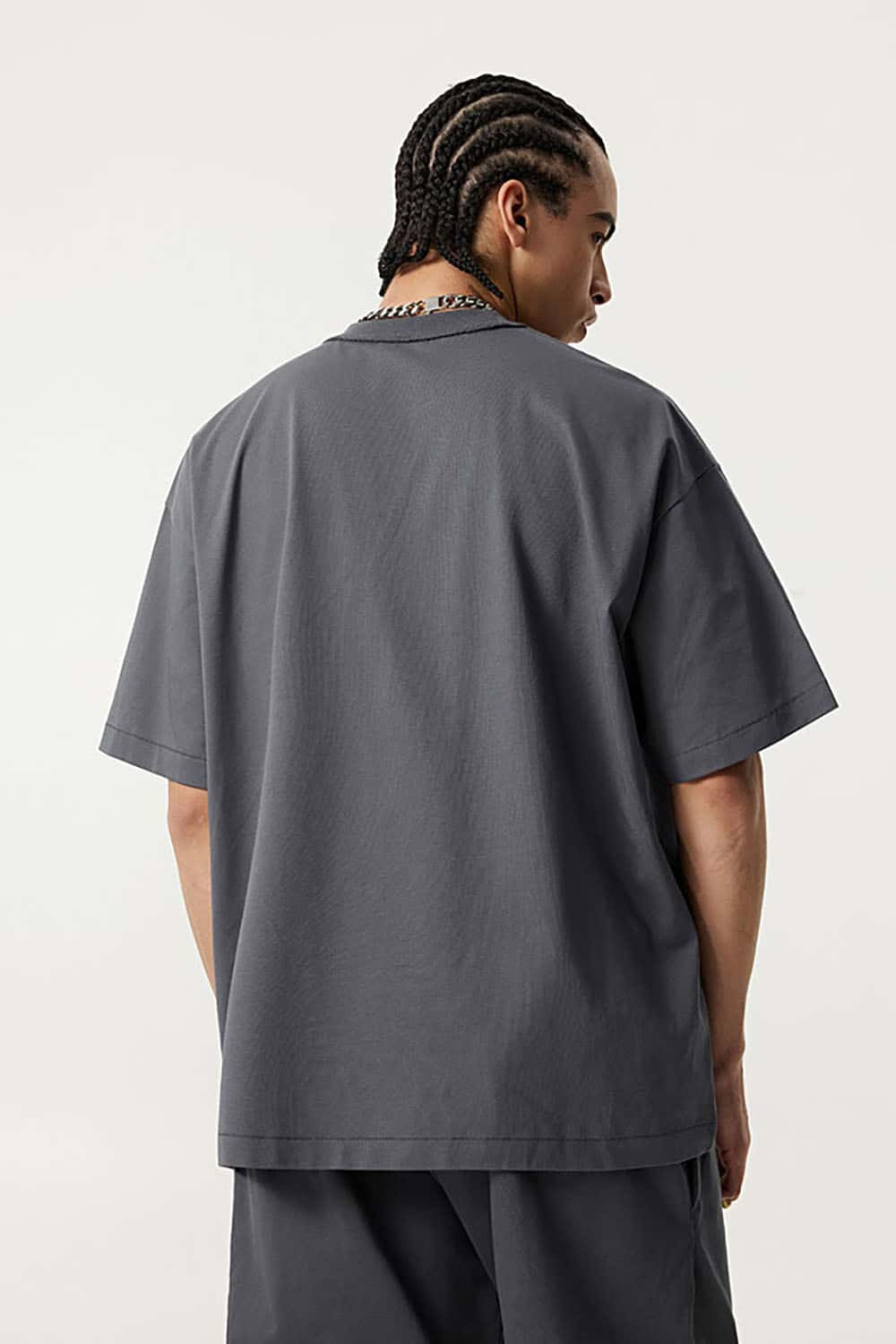 Quick-Dry Sports Tee with Sun Protection and Small Collar in Solid Color