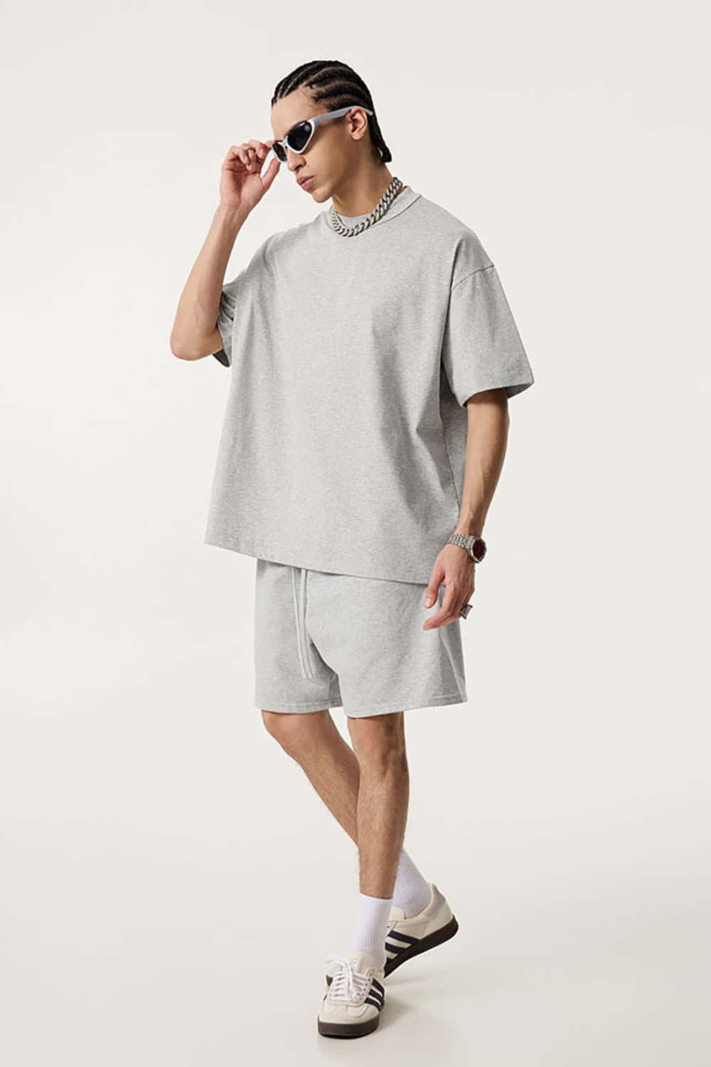 Quick-Dry Sports Tee with Sun Protection and Small Collar in Solid Color