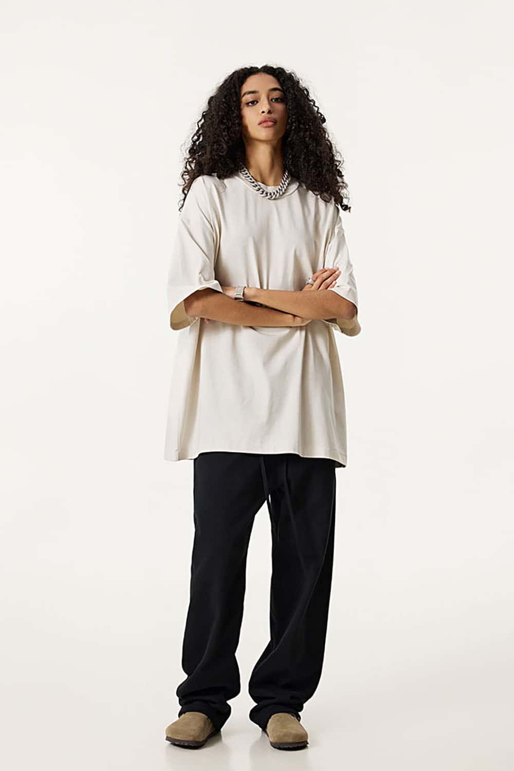 Quick-Dry Sports Tee with Sun Protection and Small Collar in Solid Color