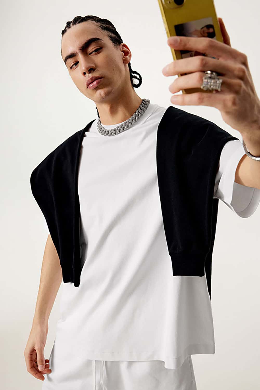 Quick-Dry Sports Tee with Sun Protection and Small Collar in Solid Color