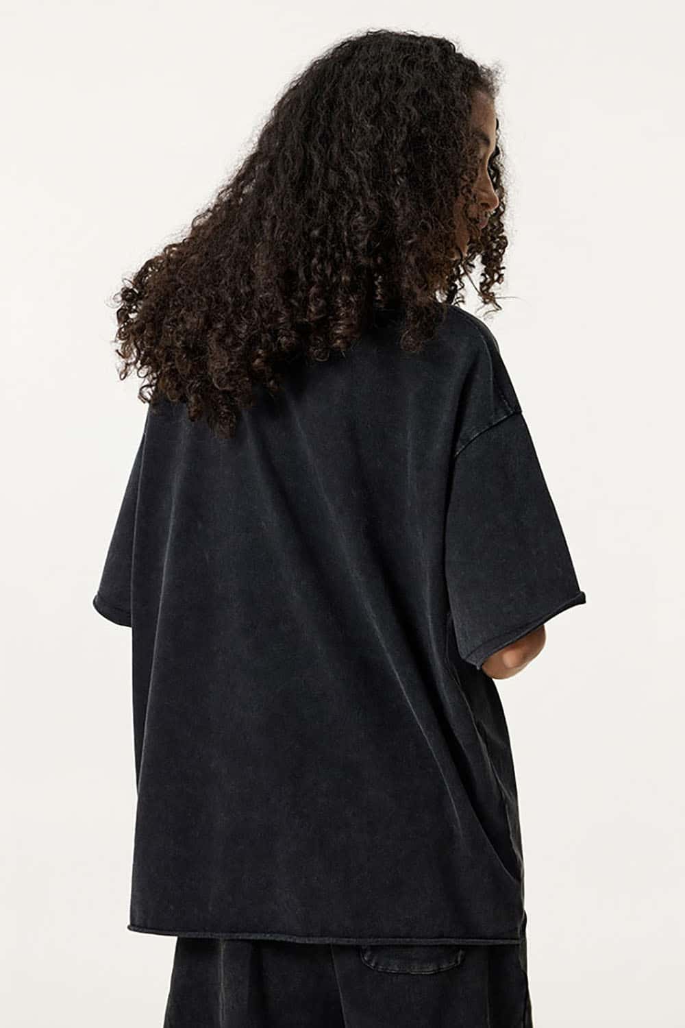 Wax-Dyed Washed T-Shirt with Loose Fit and Vintage Raw Edges