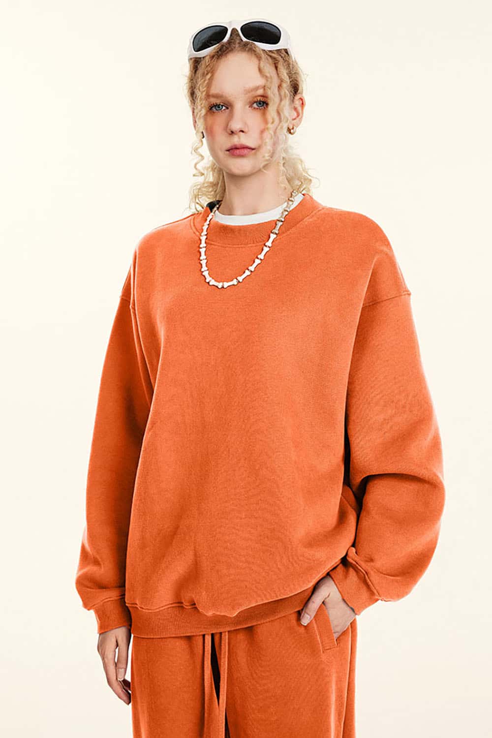 Loose Casual Basic Solid Color Fleece-Lined Thick Crew Neck Sweatshirt