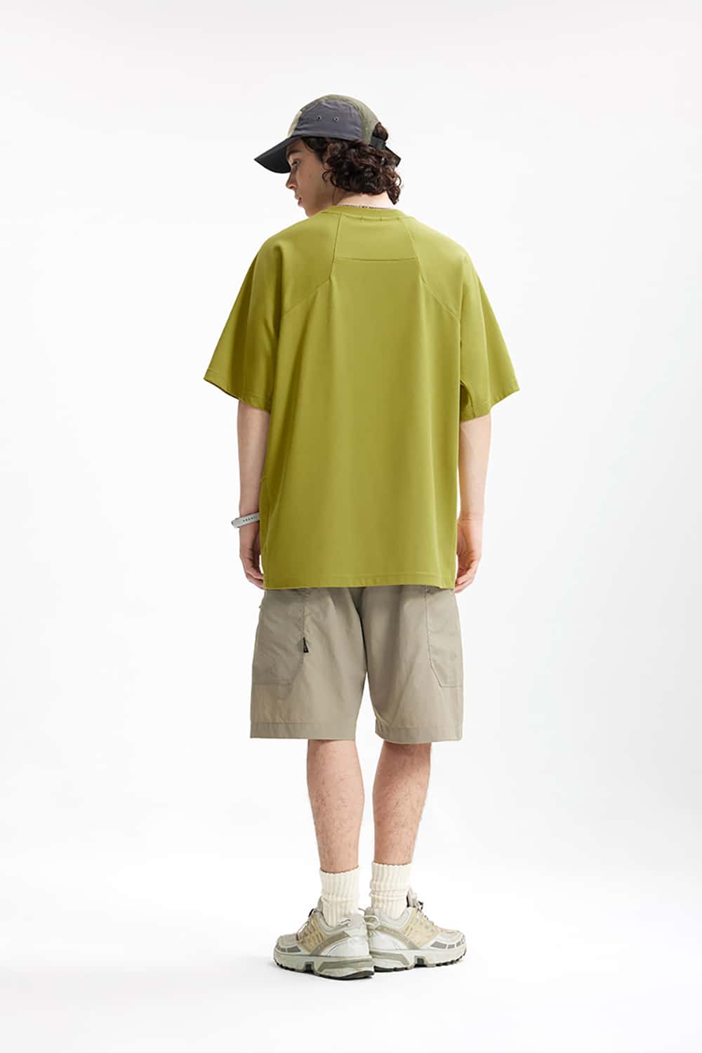 3D Tech Print T-Shirt with Six-in-One Functional Design and Short Sleeves
