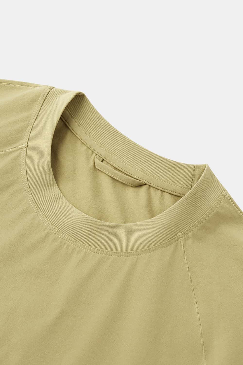 Breathable Outdoor Sports T-Shirt with Four-Needle Six-Thread Quick-Dry Short Sleeves