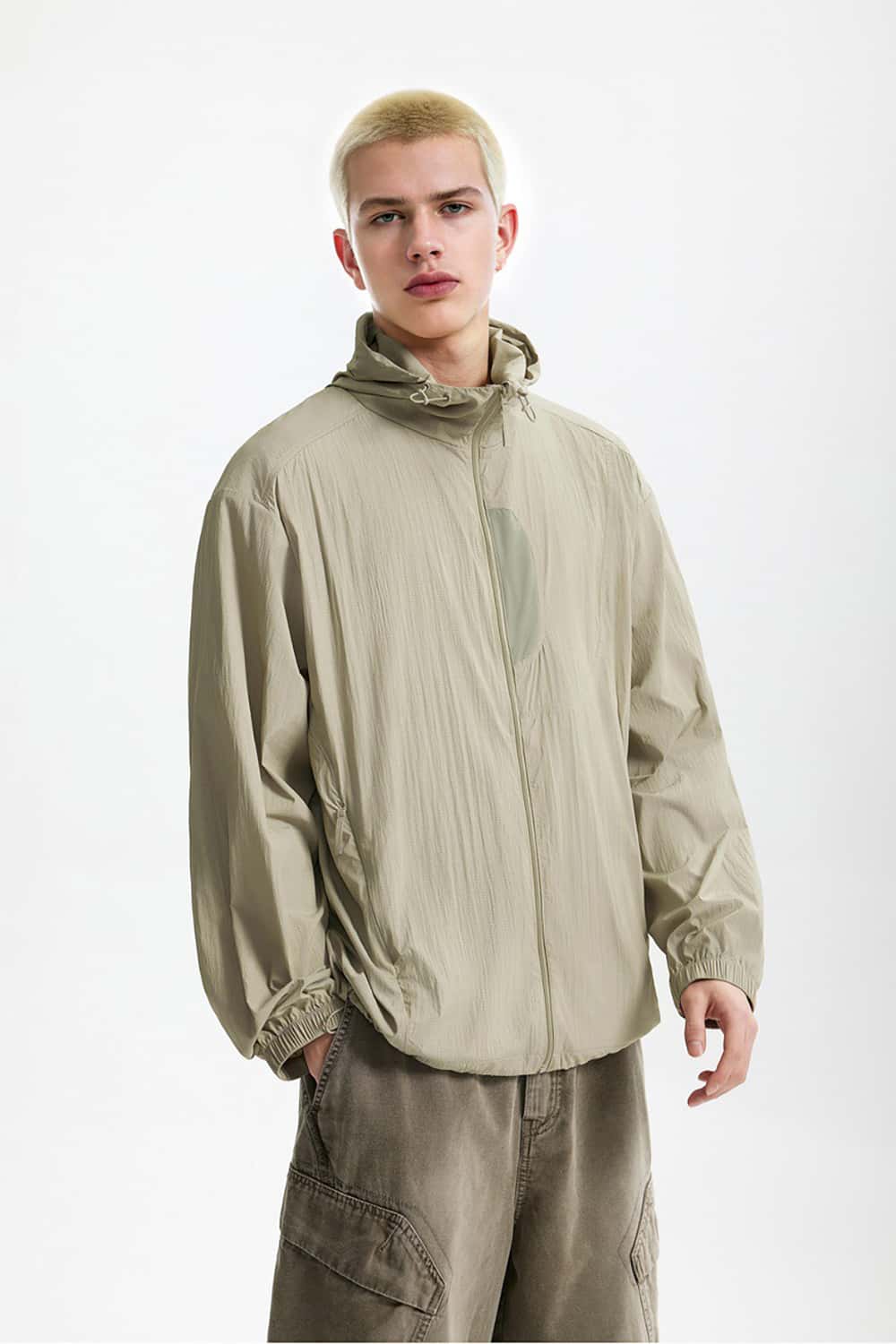 Lightweight UPF Sun Protection Jacket with Cooling Technology