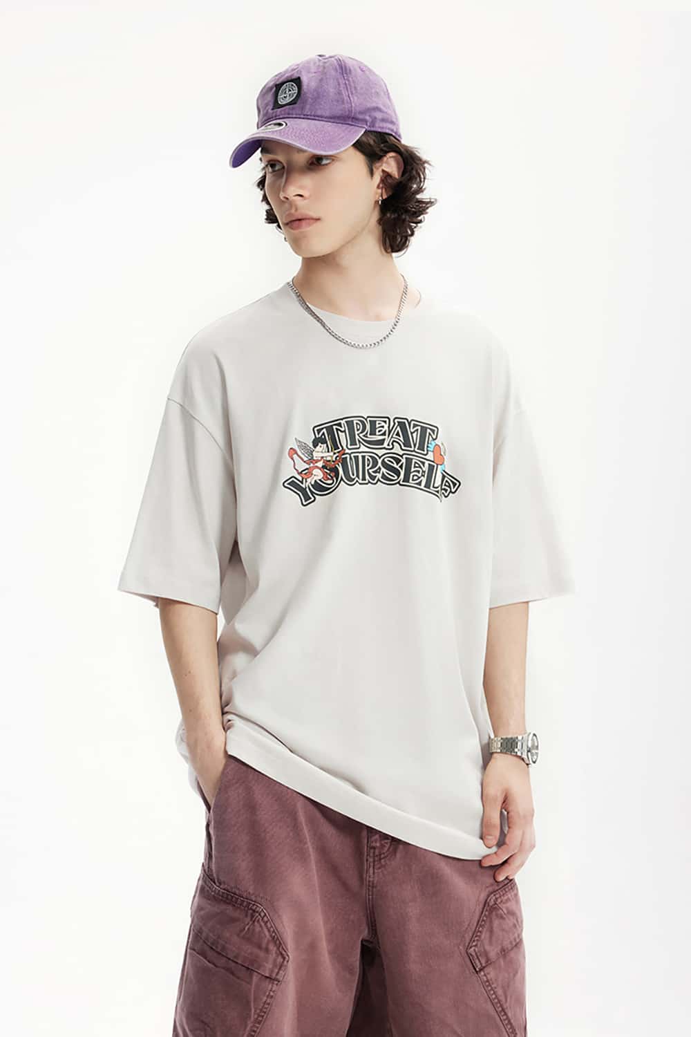 Loose Cotton Streetwear T-Shirt with "Treat Yourself" Print