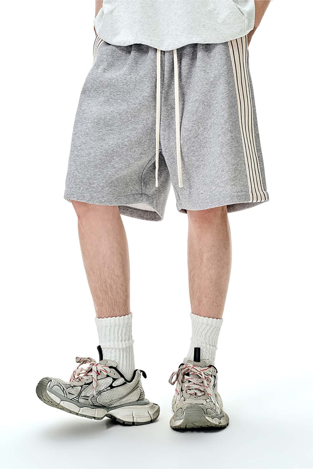 Casual Contrast Stripe Athletic Shorts - Mid-Length