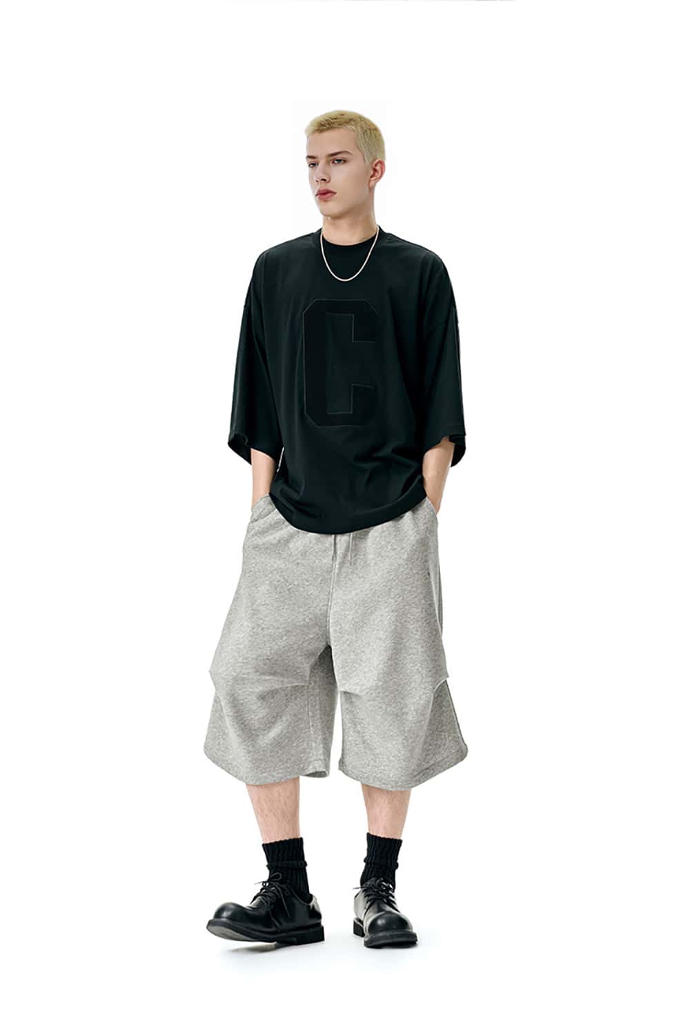 Three-Quarter Length Wide-Leg Casual Shorts - Streetwear Style