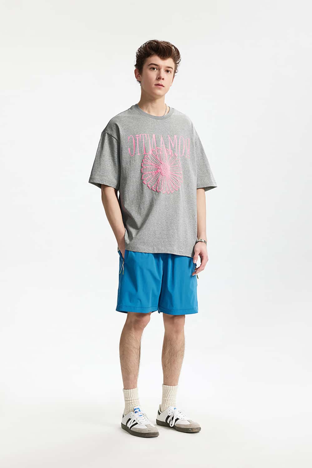 Foam Daisy Print T-Shirt - Loose Fit Graphic Base Layer Short Sleeve