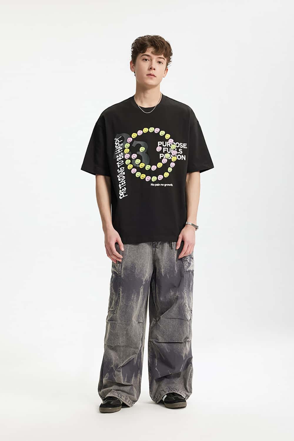 Smiley Face Cracked Print T-Shirt - Loose Fit Personalized Short Sleeve
