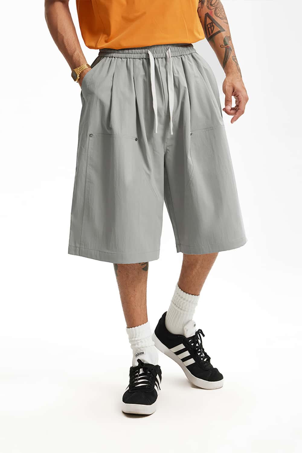 Three-Quarter Length Logger Cargo Shorts - Loose Casual Shorts with Rivet Detail