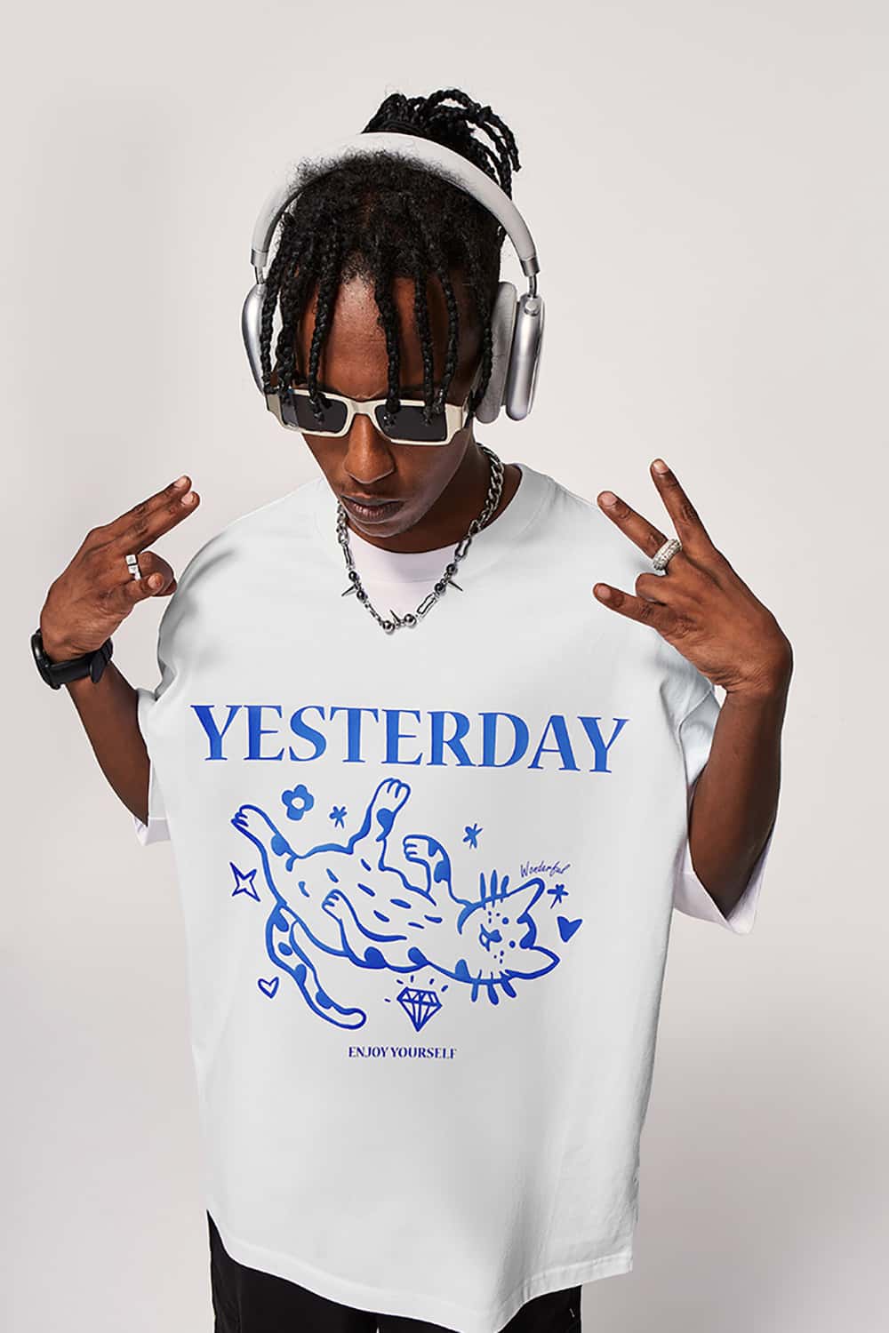 Contrast Color Cat Foam Print T-Shirt - Short Sleeve