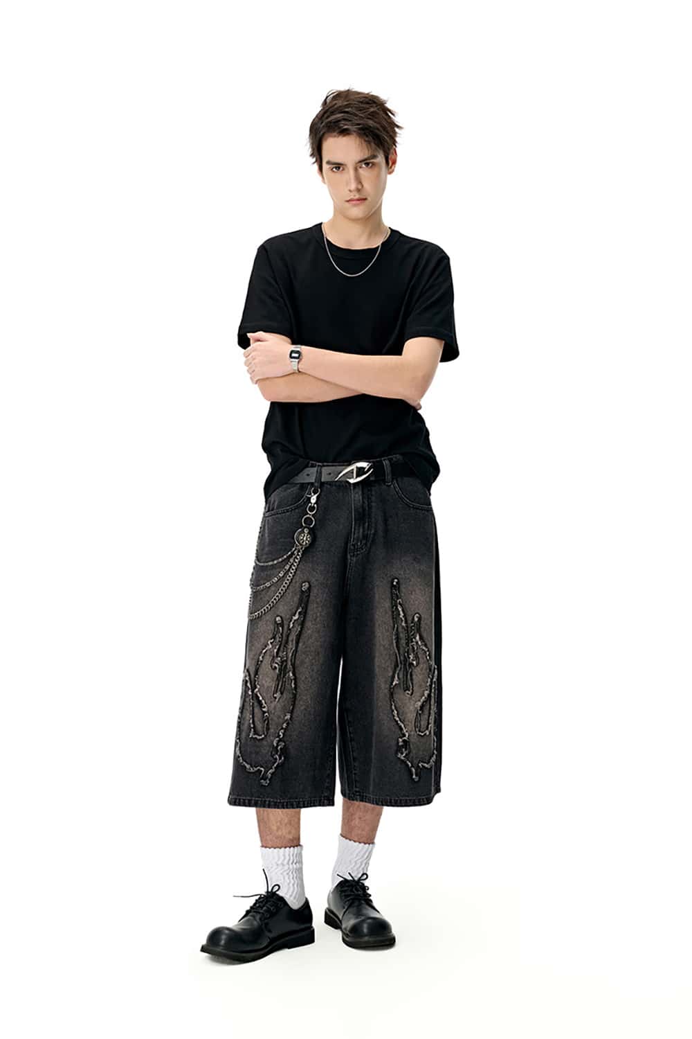 Three-Quarter Length Patchwork Washed Denim Shorts - Vintage Casual Style