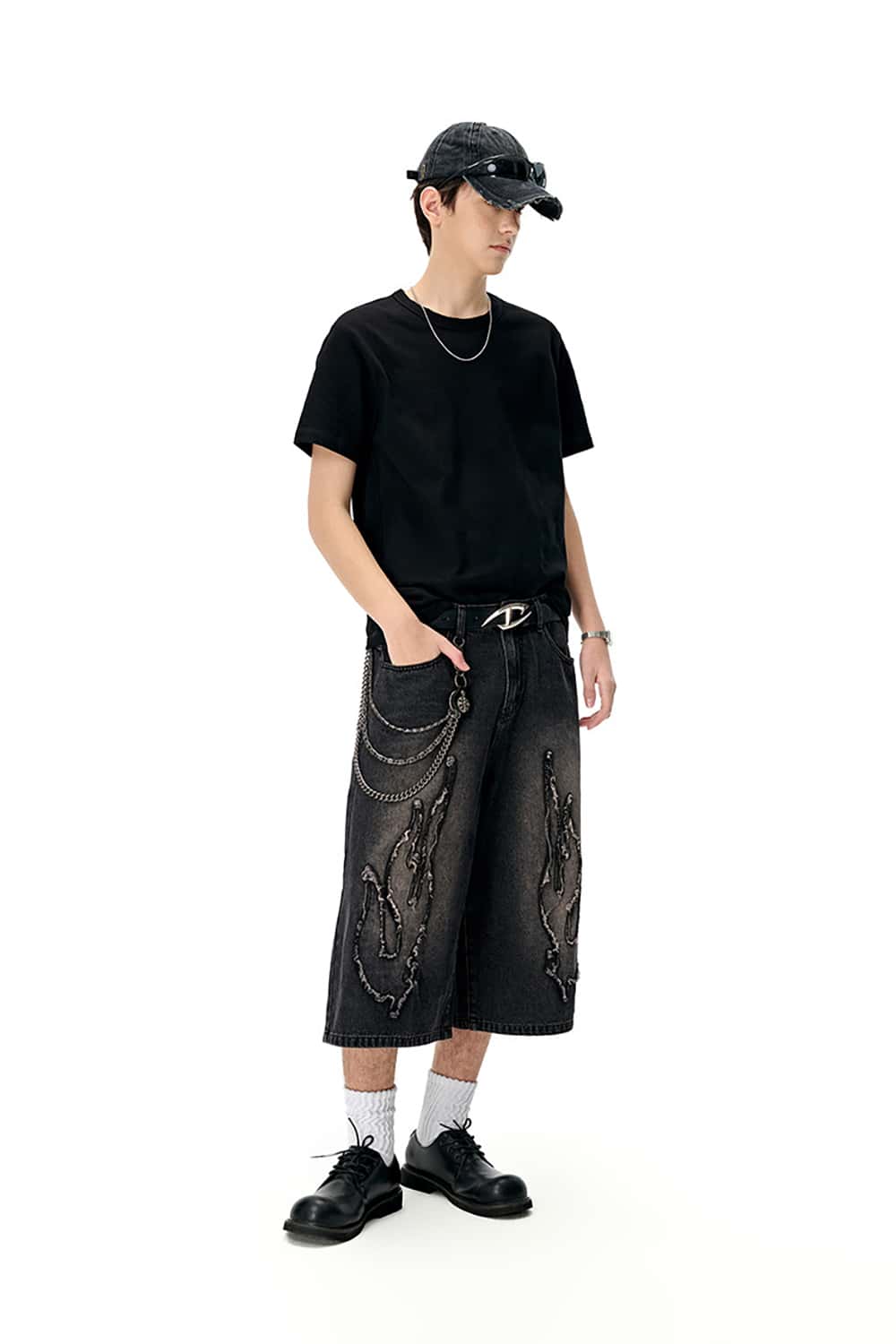 Three-Quarter Length Patchwork Washed Denim Shorts - Vintage Casual Style