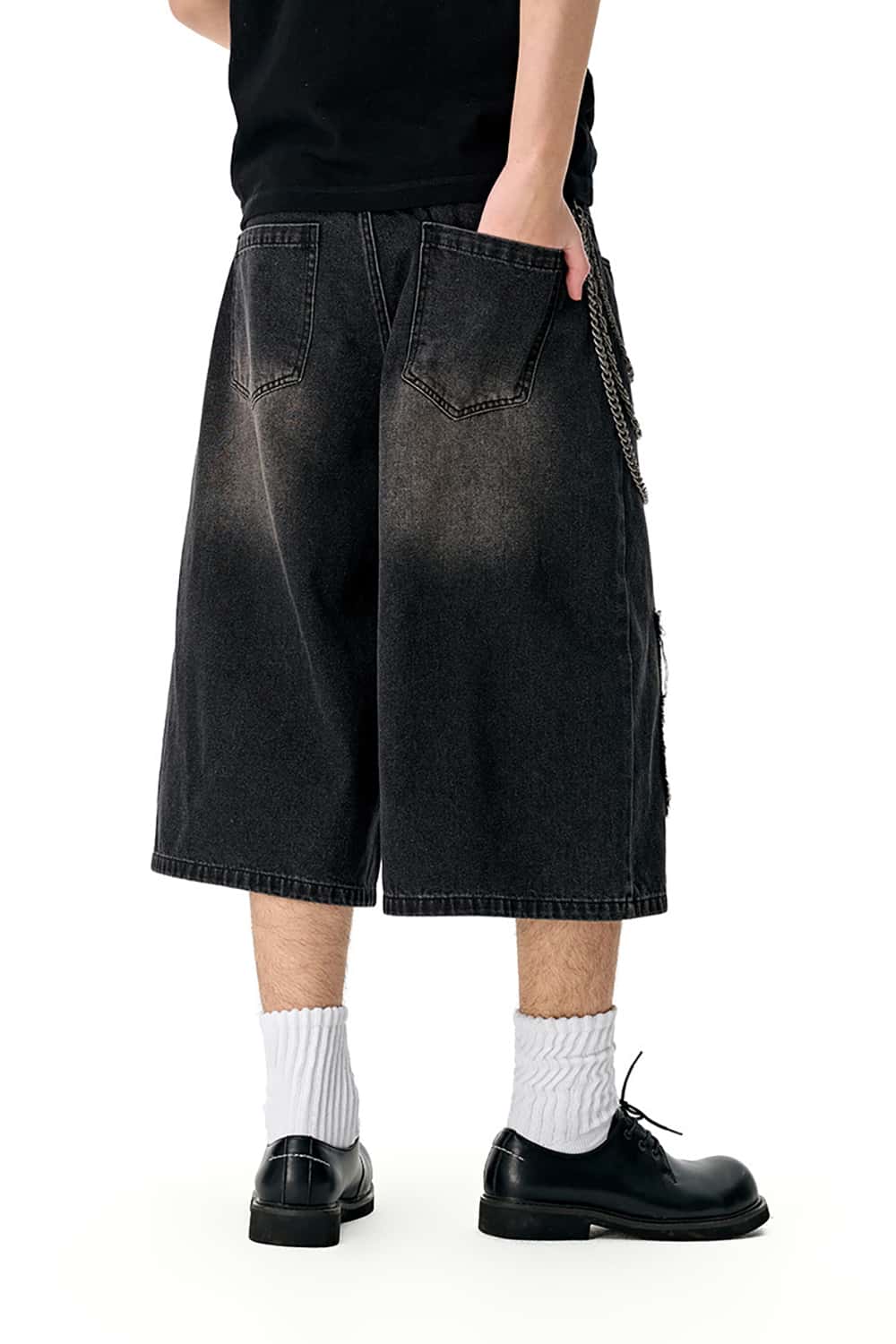 Three-Quarter Length Patchwork Washed Denim Shorts - Vintage Casual Style