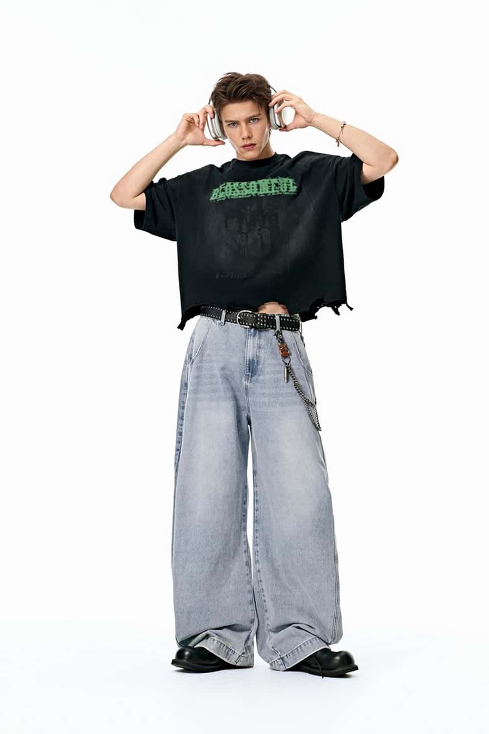 Street Style Baggy Jeans with Sickle-Shaped Wide Leg - Washed Denim