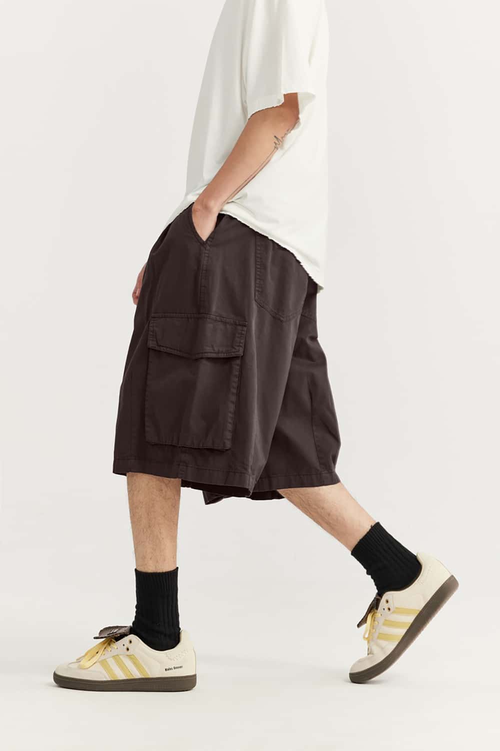 Garment Washed Wide-Leg Utility Shorts - Mid-Length