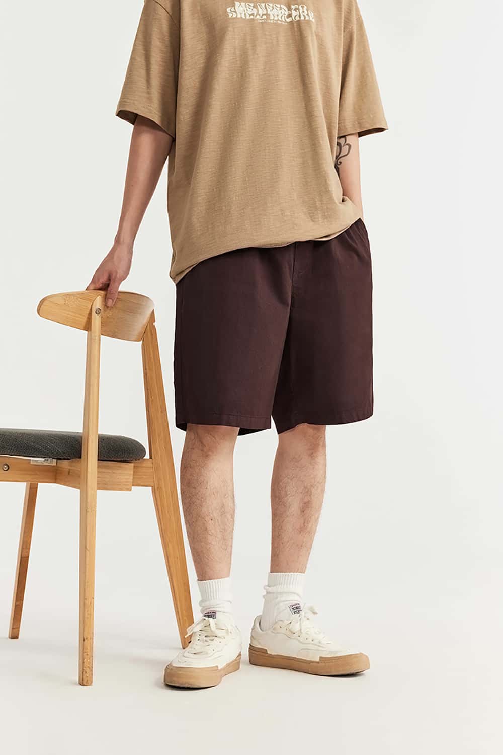 Eco-Friendly Garment-Washed Straight-Leg Mid-Length Shorts