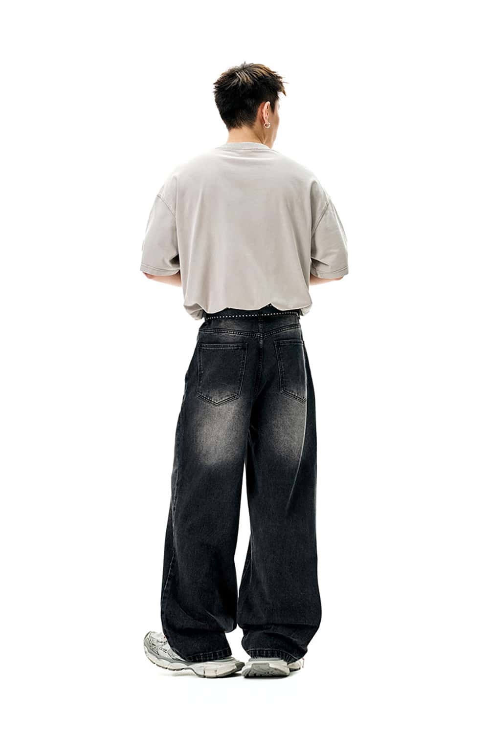 Classic Distressed Straight-Leg Denim Jeans - Wide-Leg Streetwear Casual Pants