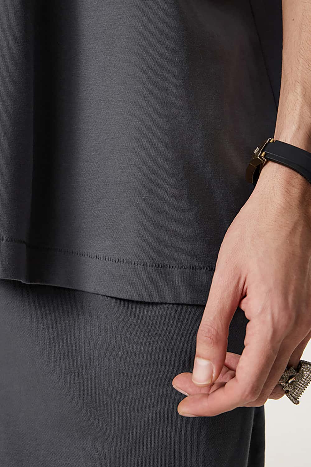 Quick-Dry Sports Tee with Small Collar - Solid Color Sun Protection Short Sleeve T-Shirt