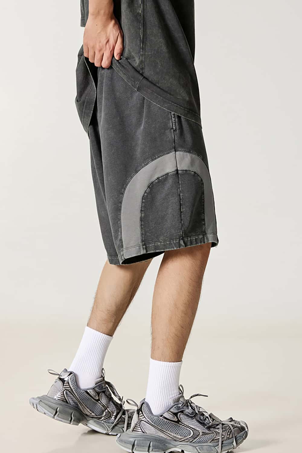 Hip-Hop Y2K Style Patchwork Color Block Loose Mid-Length Shorts