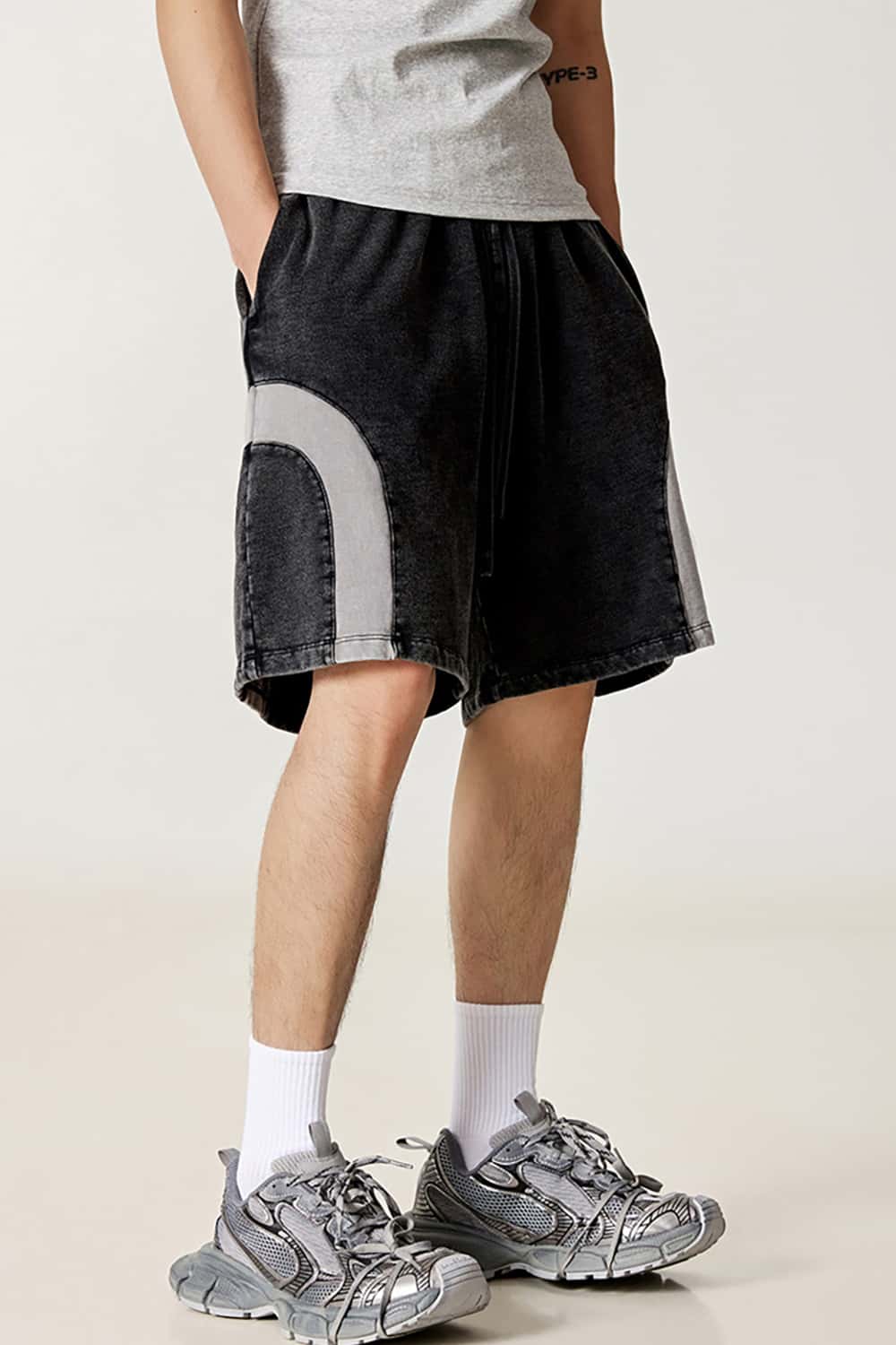 Hip-Hop Y2K Style Patchwork Color Block Loose Mid-Length Shorts