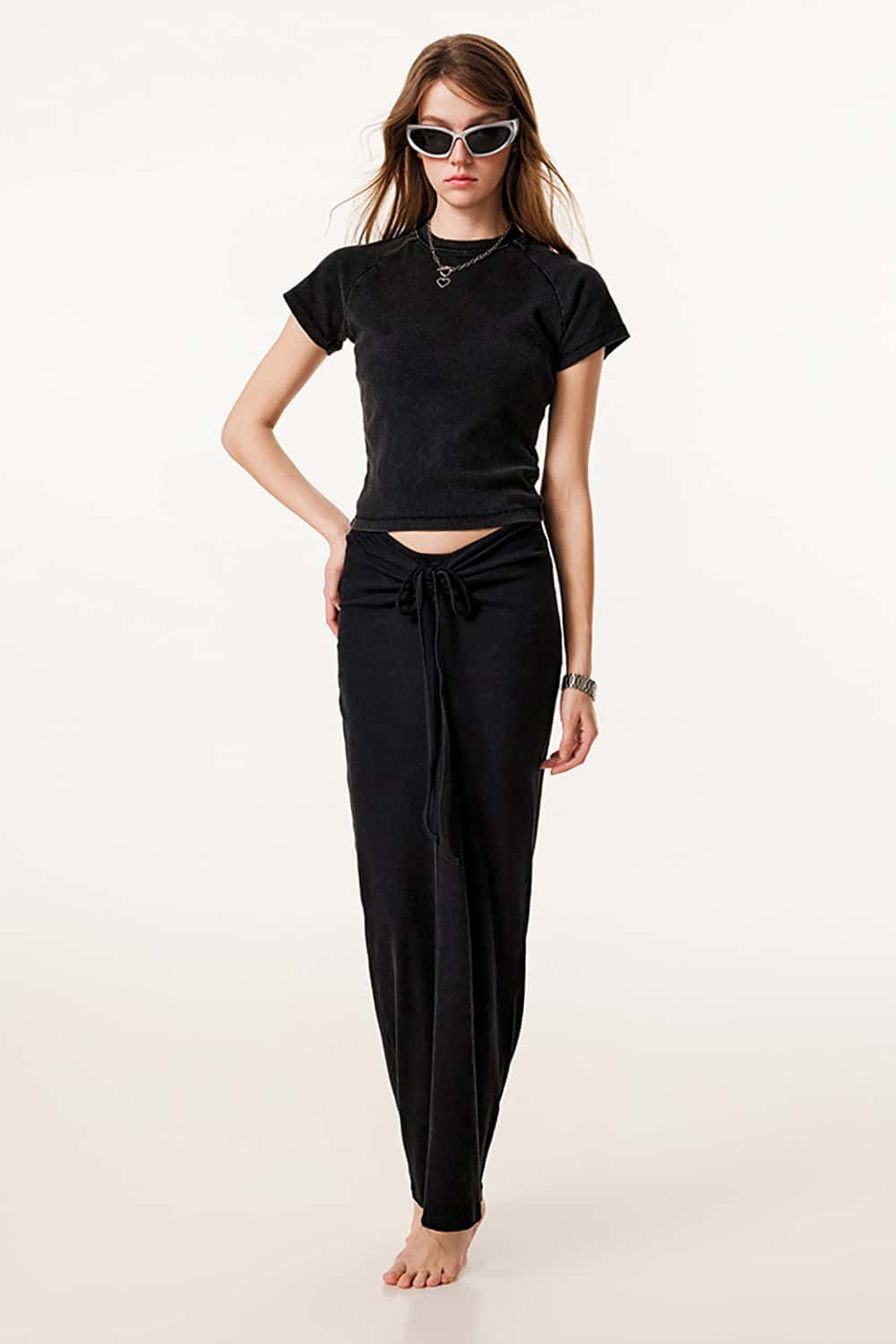 Slim-Fit Round Neck T-Shirt - Lightweight Short Sleeve Top