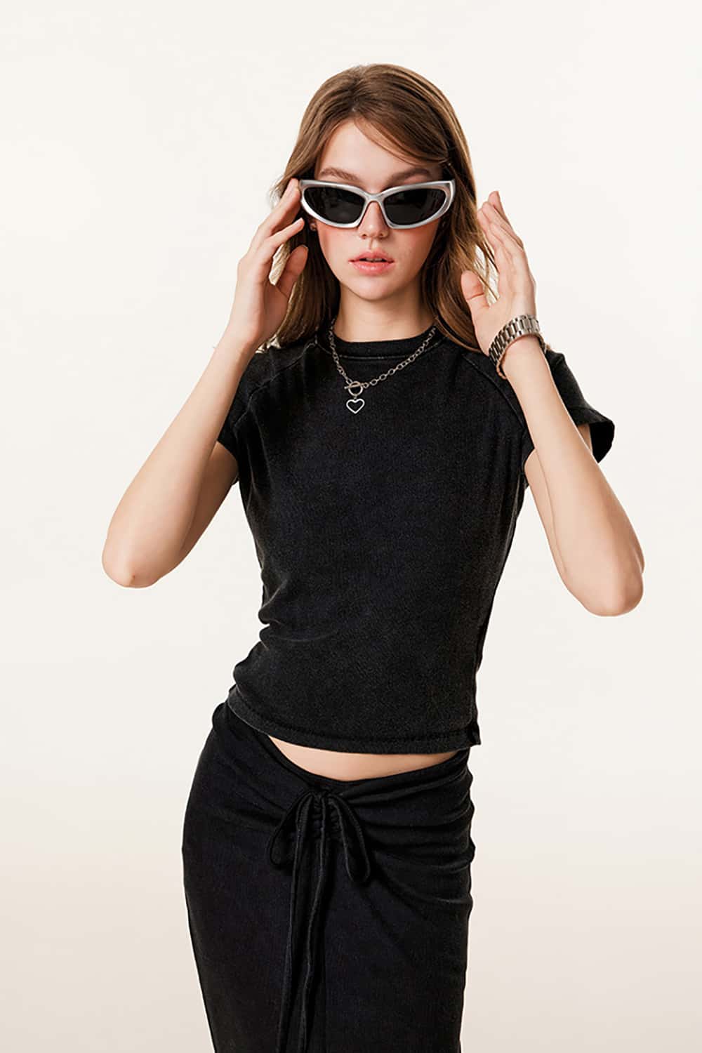 Slim-Fit Round Neck T-Shirt - Lightweight Short Sleeve Top