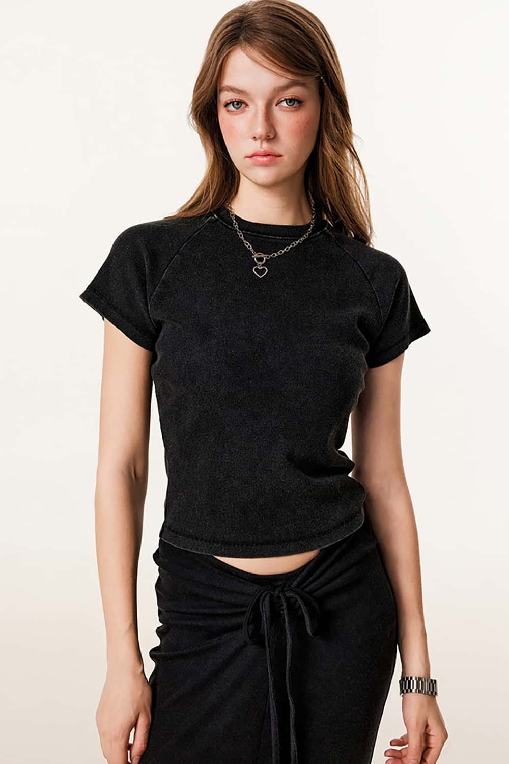 Slim-Fit Round Neck T-Shirt - Lightweight Short Sleeve Top