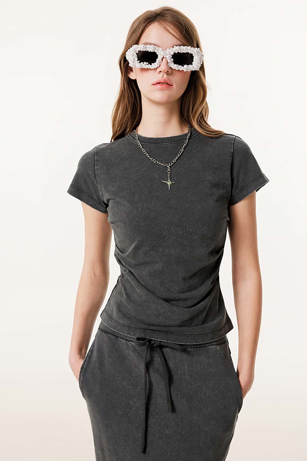 Y2K Ruched Waist Slimming T-Shirt - Water-Washed Short Sleeve with Structured Shoulders