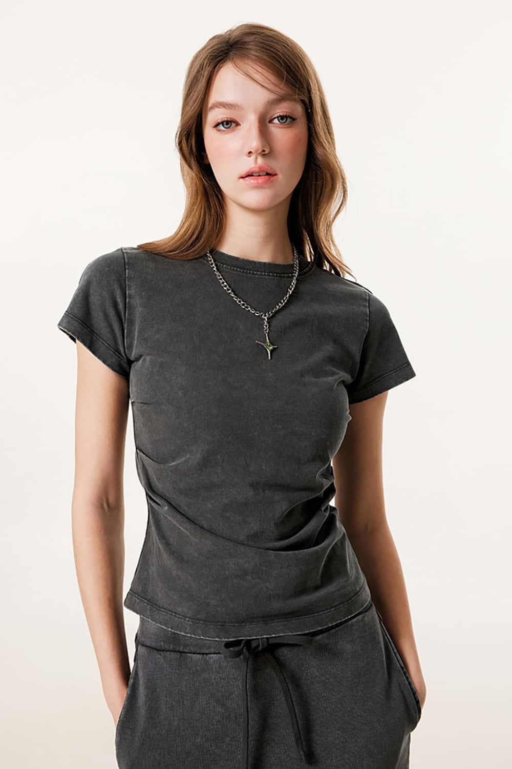 Y2K Ruched Waist Slimming T-Shirt - Water-Washed Short Sleeve with Structured Shoulders