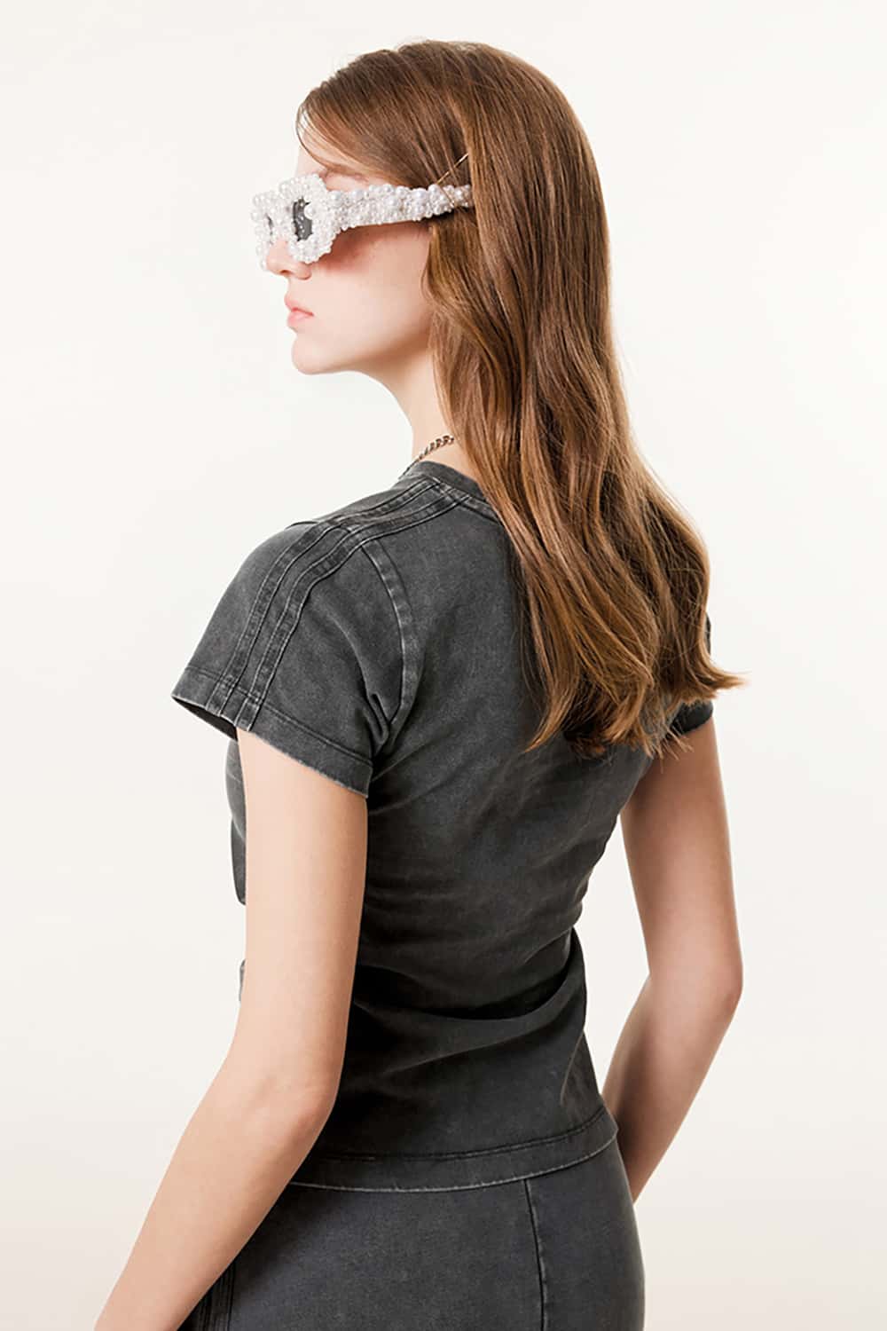 Y2K Ruched Waist Slimming T-Shirt - Water-Washed Short Sleeve with Structured Shoulders