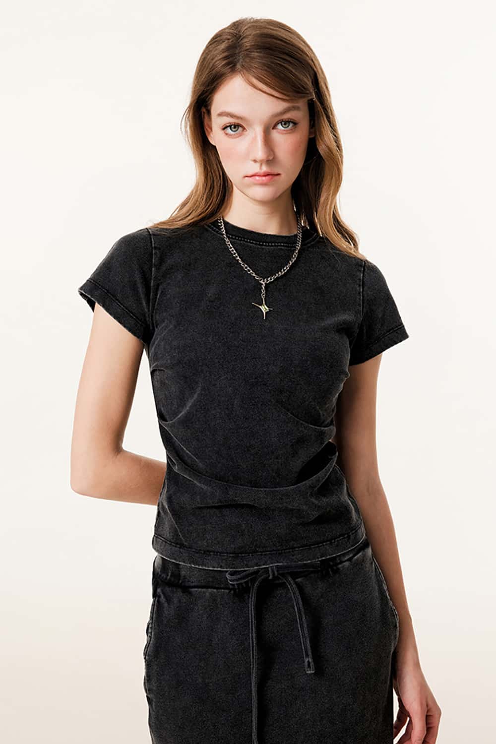 Y2K Ruched Waist Slimming T-Shirt - Water-Washed Short Sleeve with Structured Shoulders