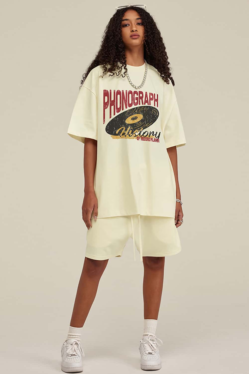 Vintage Loose-Fit Neutral Crew Neck Phonograph T-Shirt