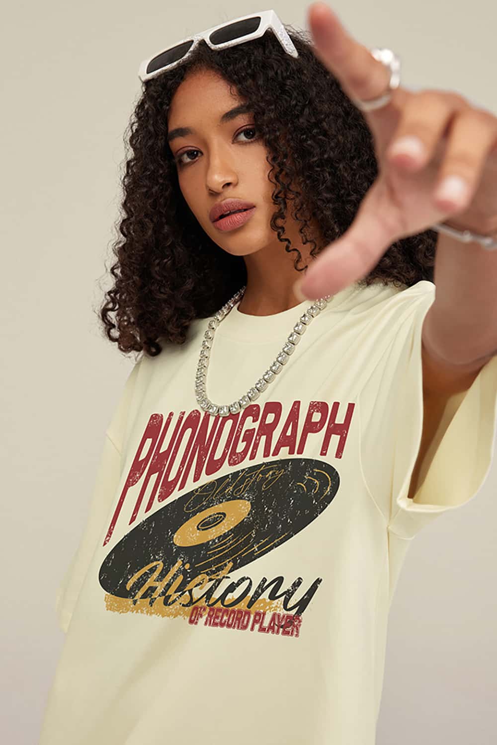 Vintage Loose-Fit Neutral Crew Neck Phonograph T-Shirt