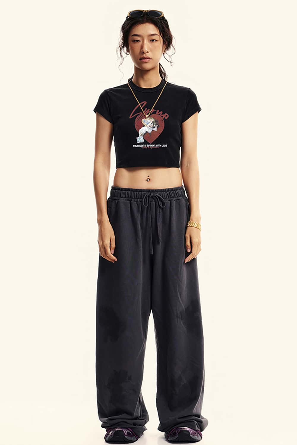 Slim-Fit Cropped Vintage Wash Street-Style T-Shirt with Shoulder Design