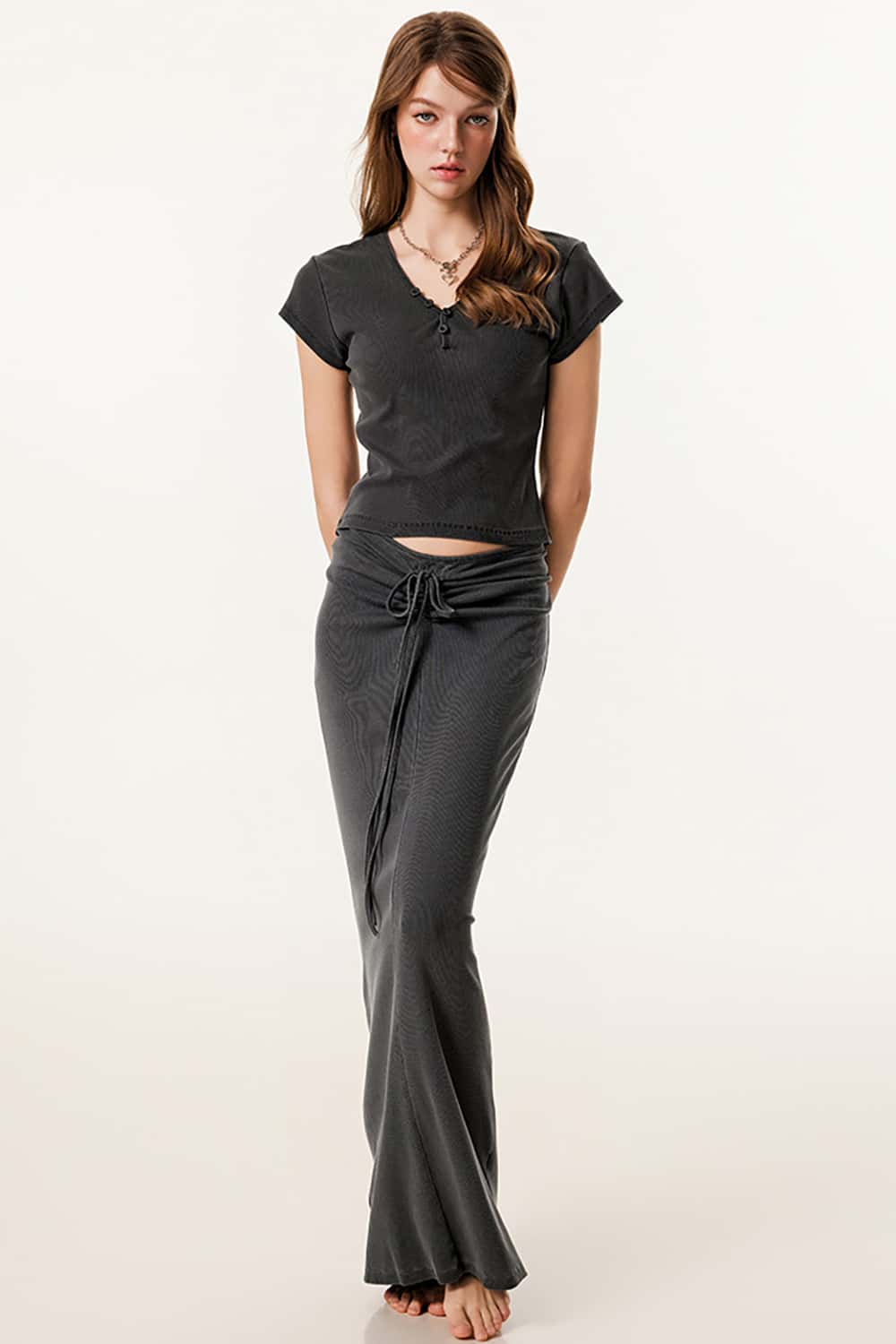 Vintage Slim-Fit Ruched Hip-Hugging Maxi Skirt